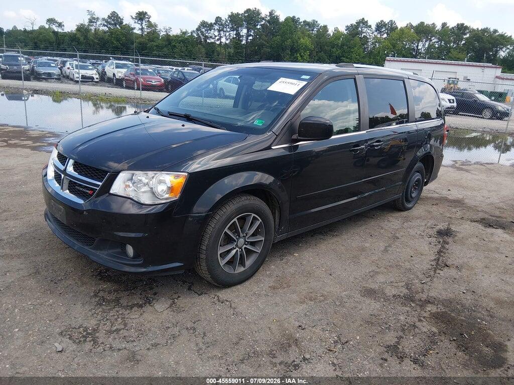 2C4RDGCG9HR558413 2017 DODGE GRAND CARAVAN photo no. 2