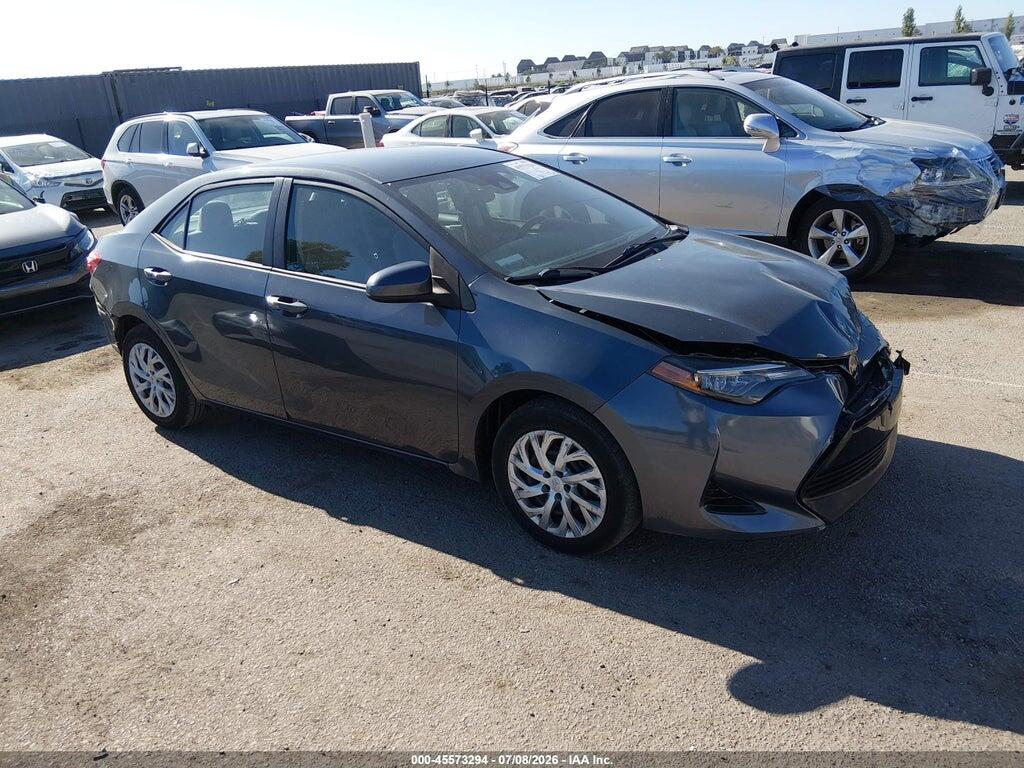 5YFBURHE6HP683759 2017 TOYOTA COROLLA photo no. 1
