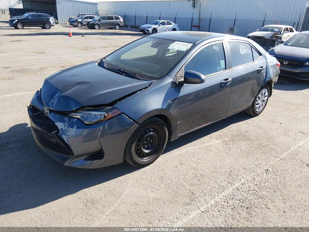 5YFBURHE6HP683759 2017 TOYOTA COROLLA photo no. 2