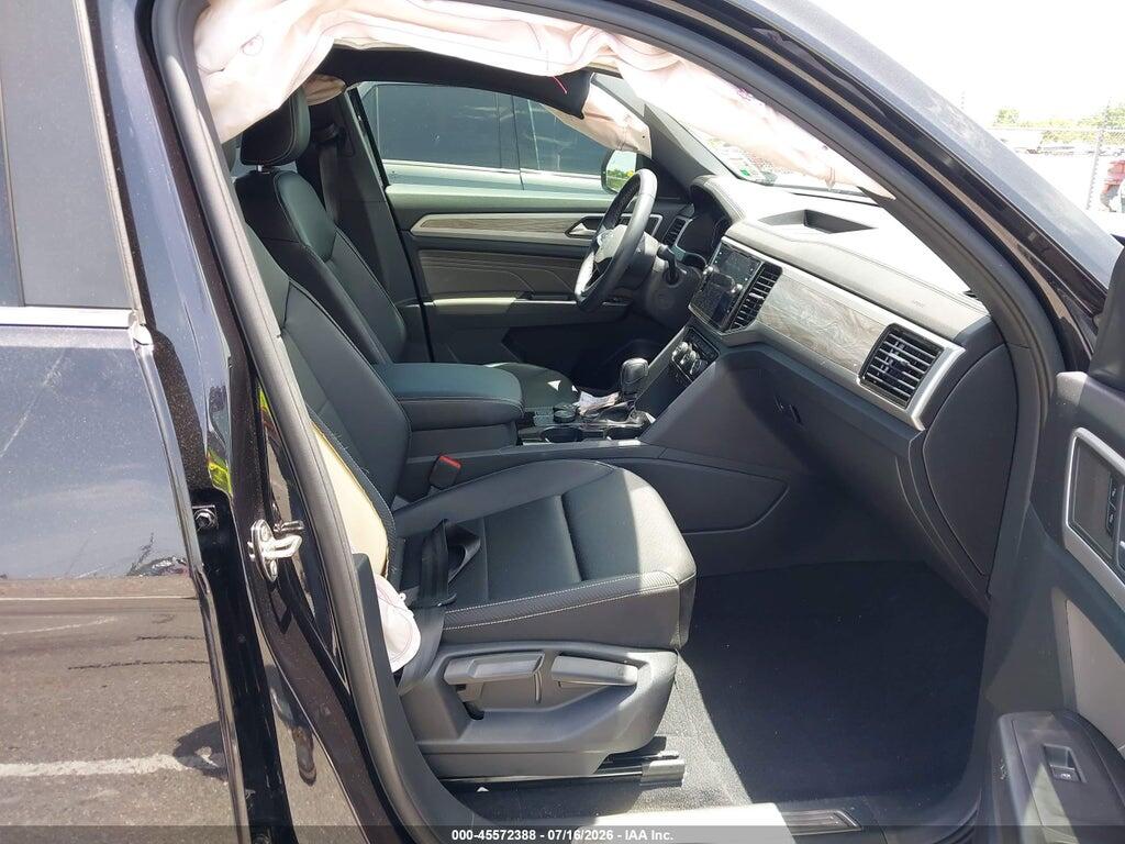 1V2KE2CAXPC218108 2023 VOLKSWAGEN ATLAS CROSS SPORT photo no. 5