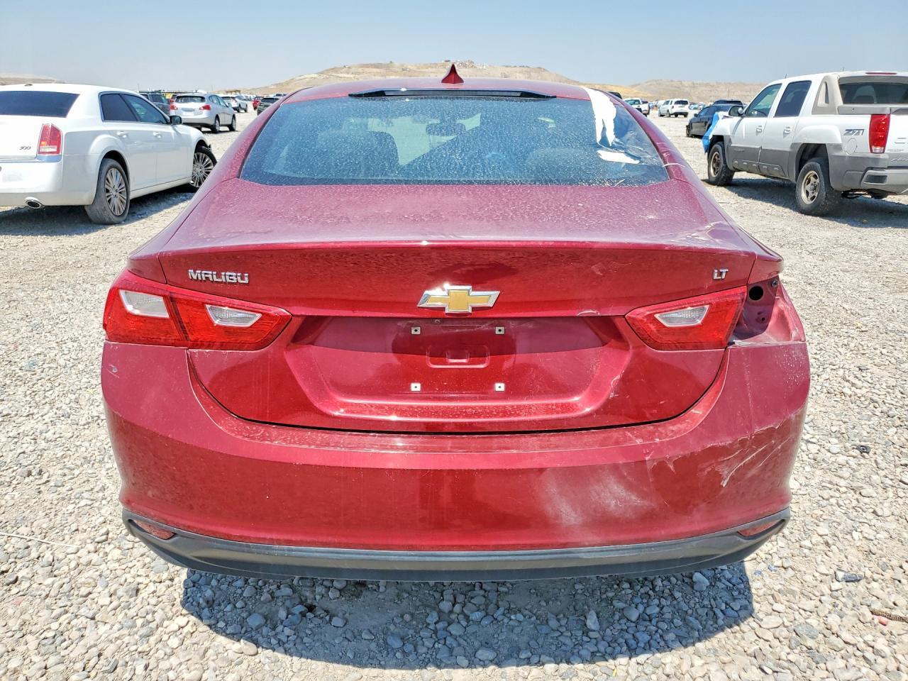 2018 CHEVROLET MALIBU LT — Фото 6 из 12