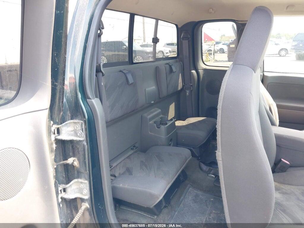 1GCDT196758190135 2005 CHEVROLET COLORADO photo no. 8