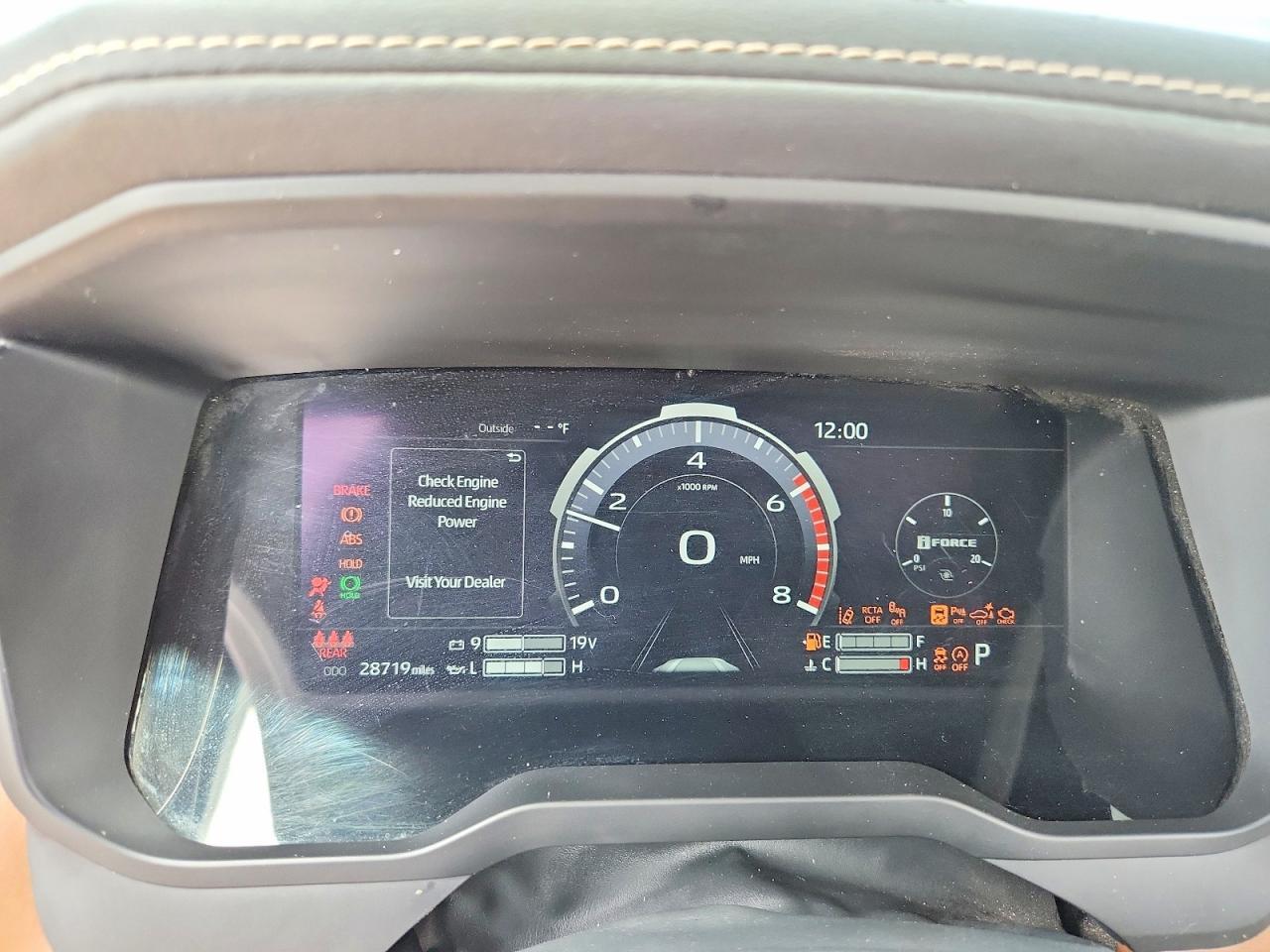 2025 TOYOTA TUNDRA 1794 EDITION — Фото 9 из 12