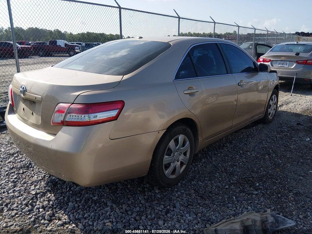 4T1BF3EK5BU702051 2011 TOYOTA CAMRY photo no. 4