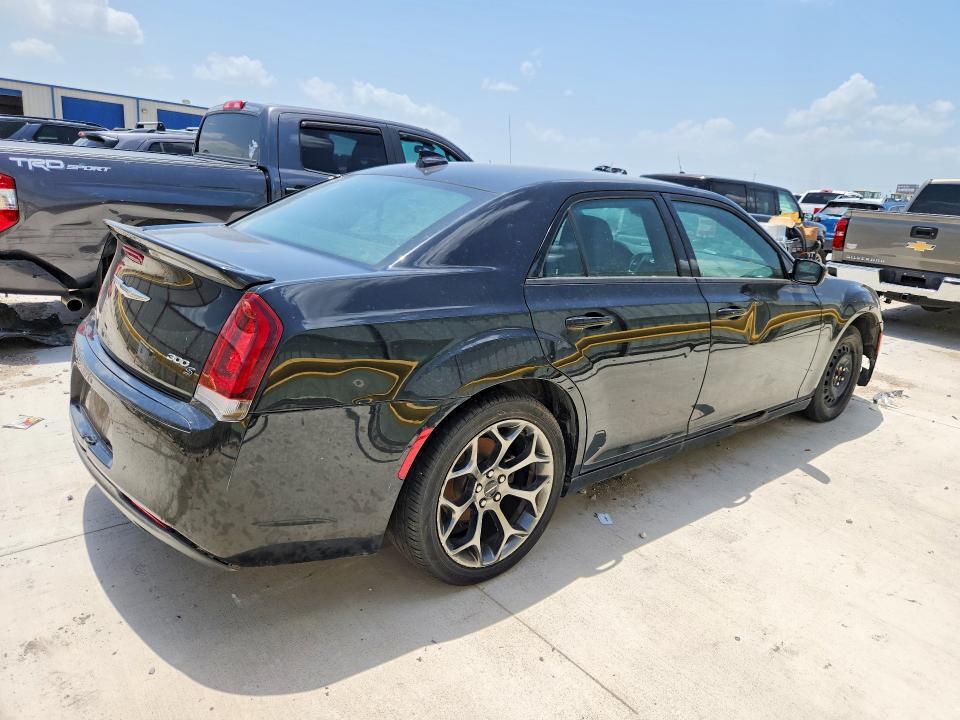 2018 CHRYSLER 300 S — Фото 3 из 12