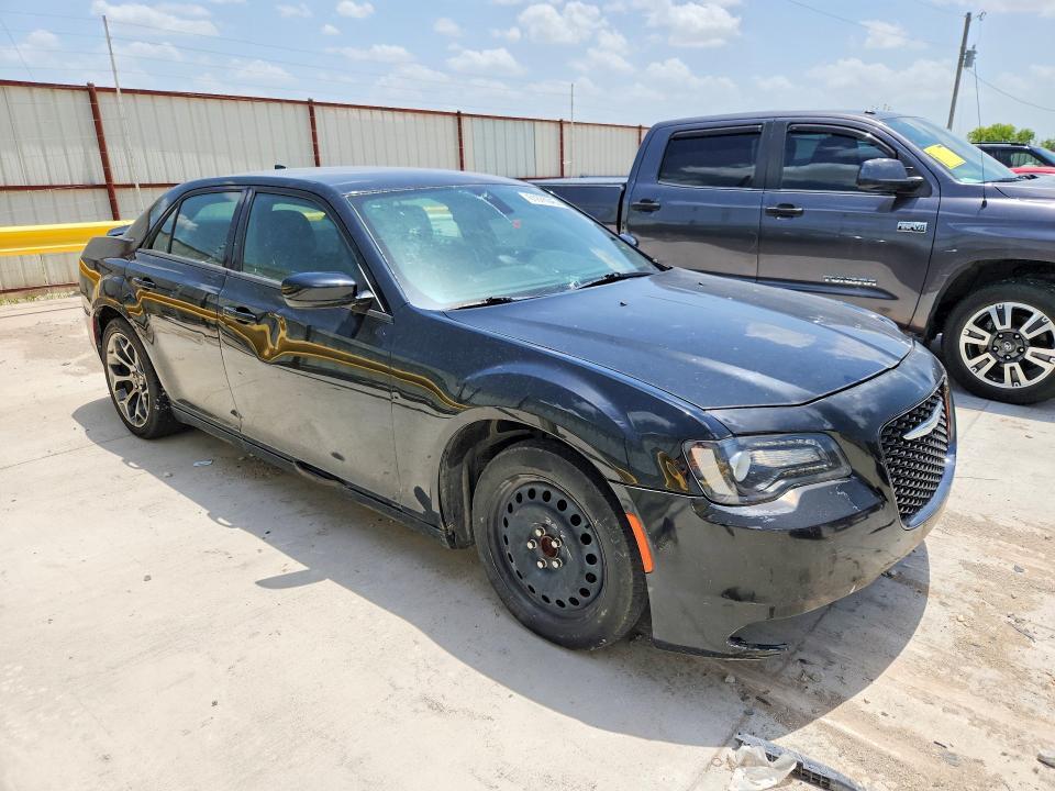 2018 CHRYSLER 300 S — Фото 4 из 12