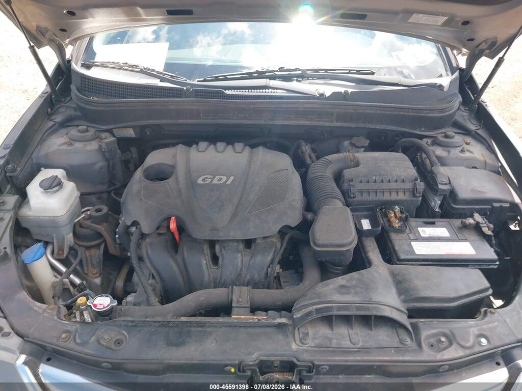 5NPEC4AC3BH044576 2011 HYUNDAI SONATA photo no. 10
