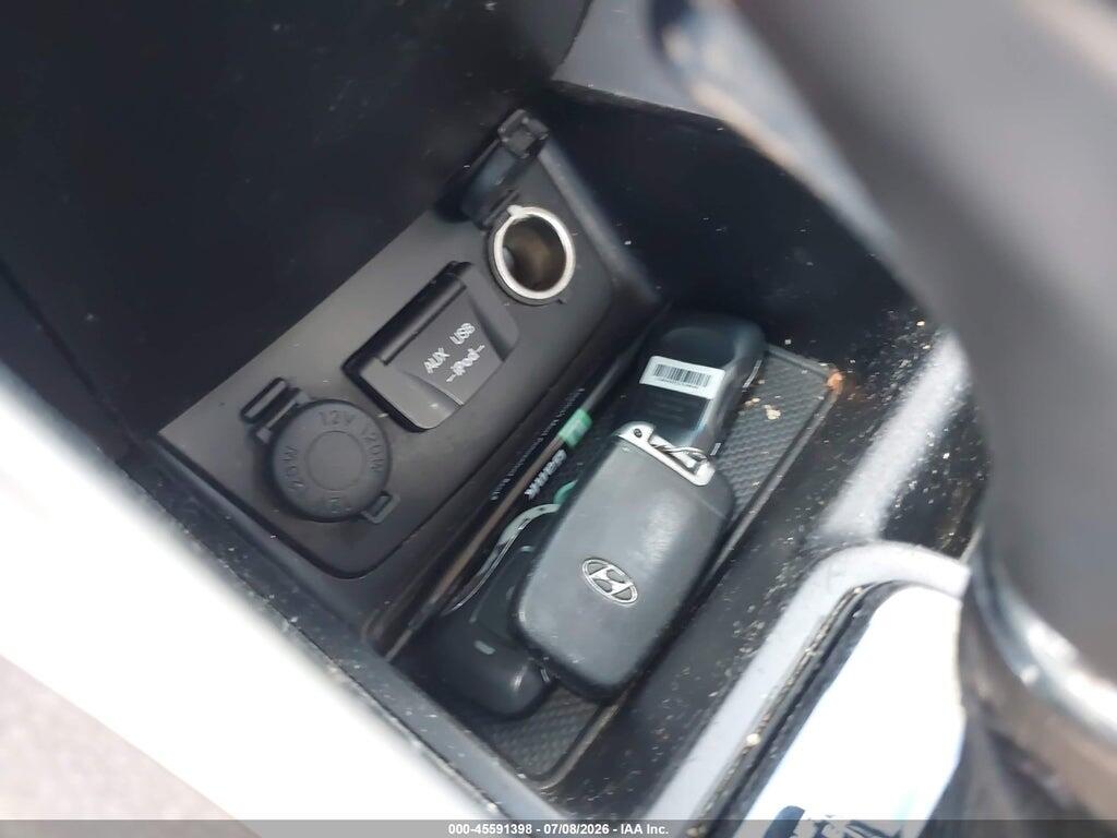 5NPEC4AC3BH044576 2011 HYUNDAI SONATA photo no. 11