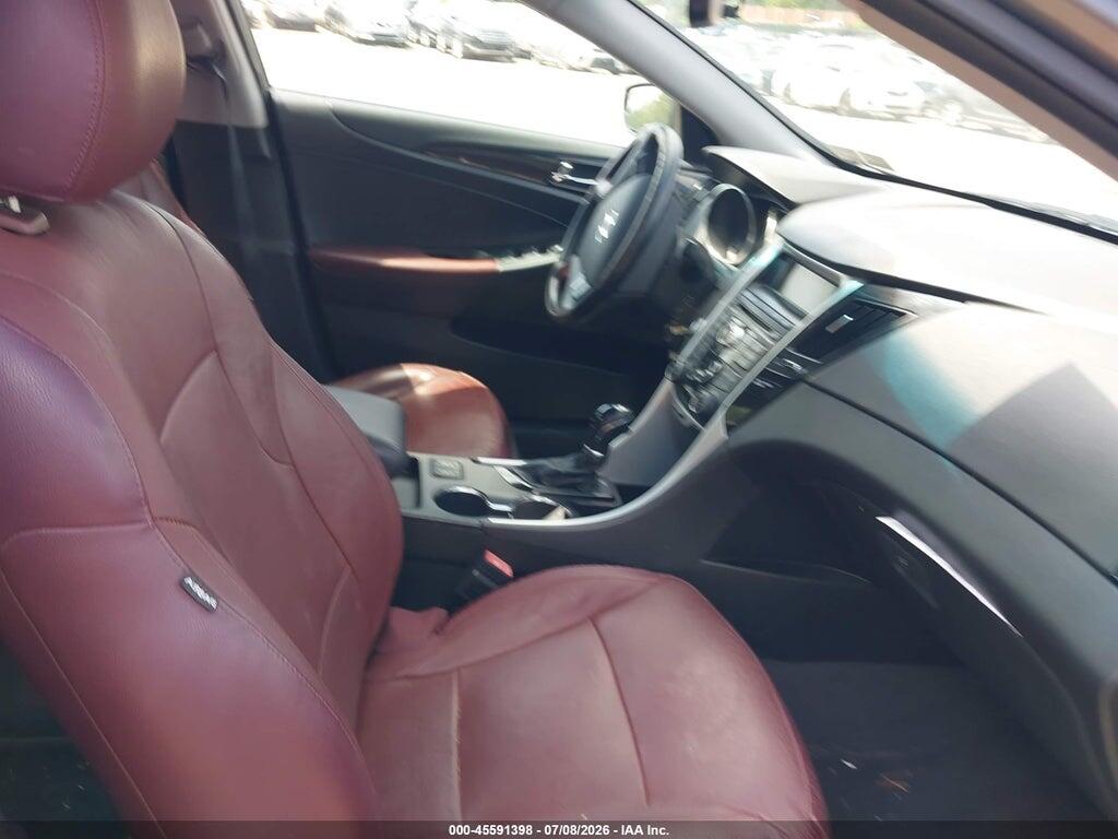 5NPEC4AC3BH044576 2011 HYUNDAI SONATA photo no. 5