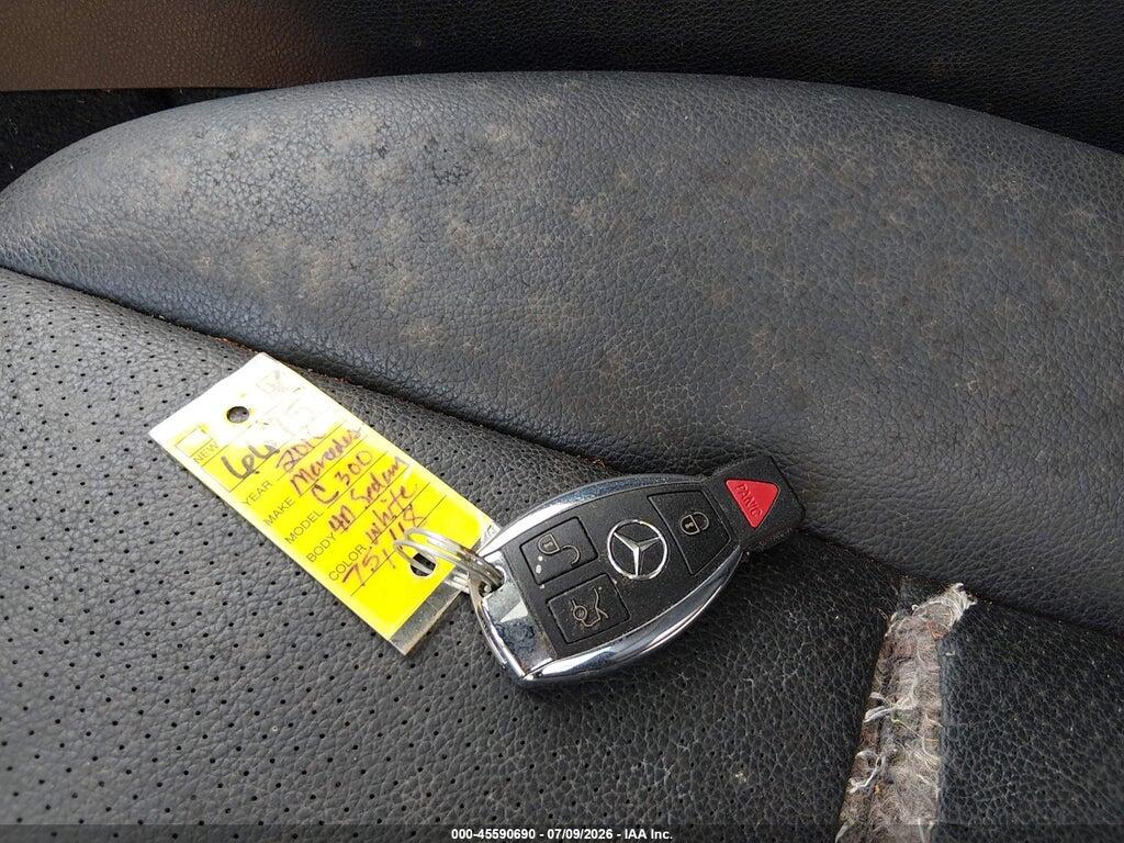 WDDGF8BB8AR126152 2010 MERCEDES-BENZ C 300 photo no. 11