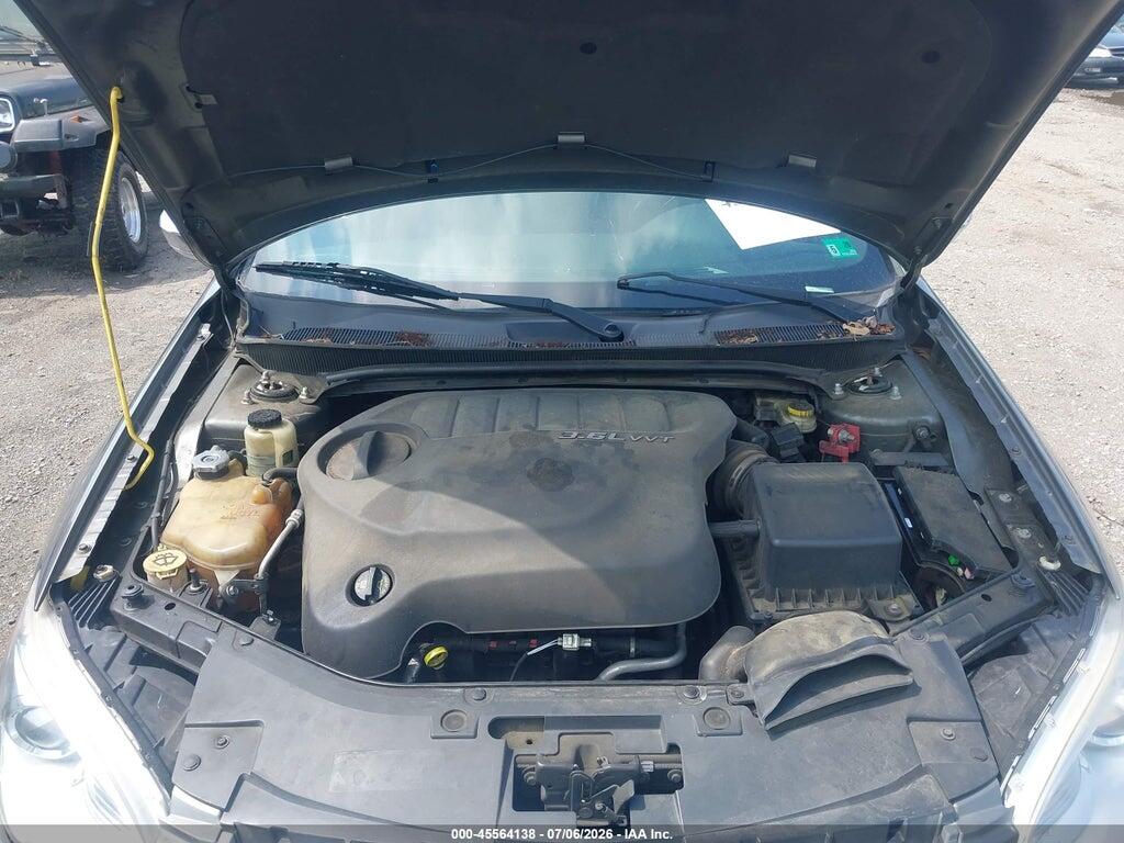 1C3CCBCG8CN306769 2012 CHRYSLER 200 photo no. 10