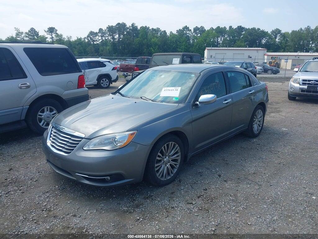 1C3CCBCG8CN306769 2012 CHRYSLER 200 photo no. 2