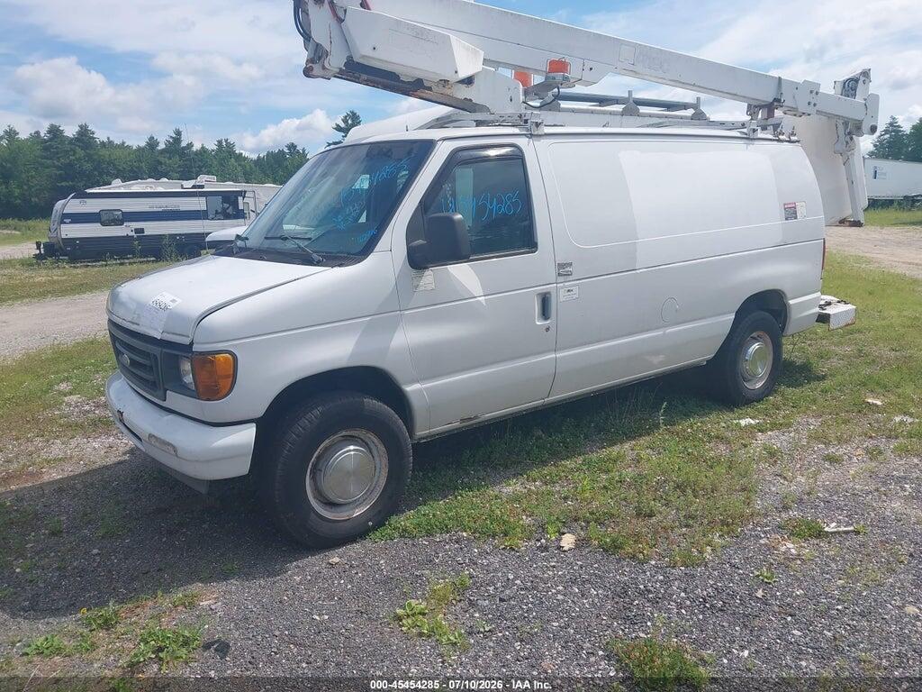 1FTSE34L55HA73809 2005 FORD E-350 SUPER DUTY photo no. 2