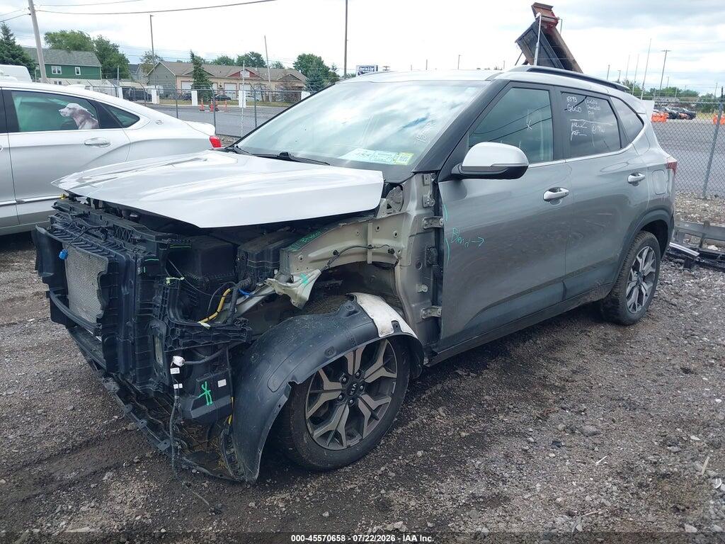 KNDERCAA7M7138815 2021 KIA SELTOS photo no. 2