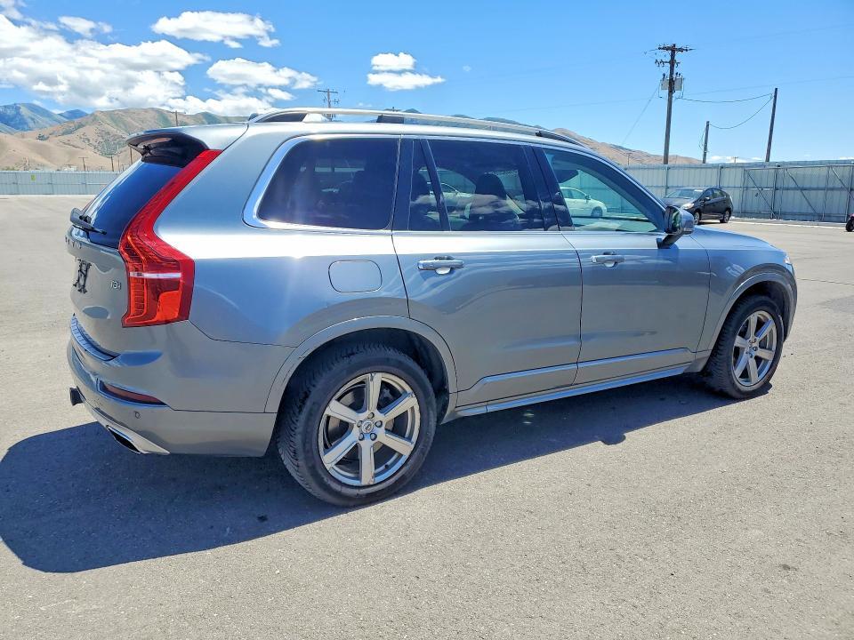 2016 VOLVO XC90 T8 — Фото 3 из 13