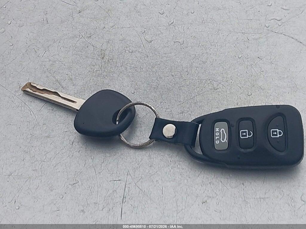 5NPEB4AC7DH758779 2013 HYUNDAI SONATA photo no. 11