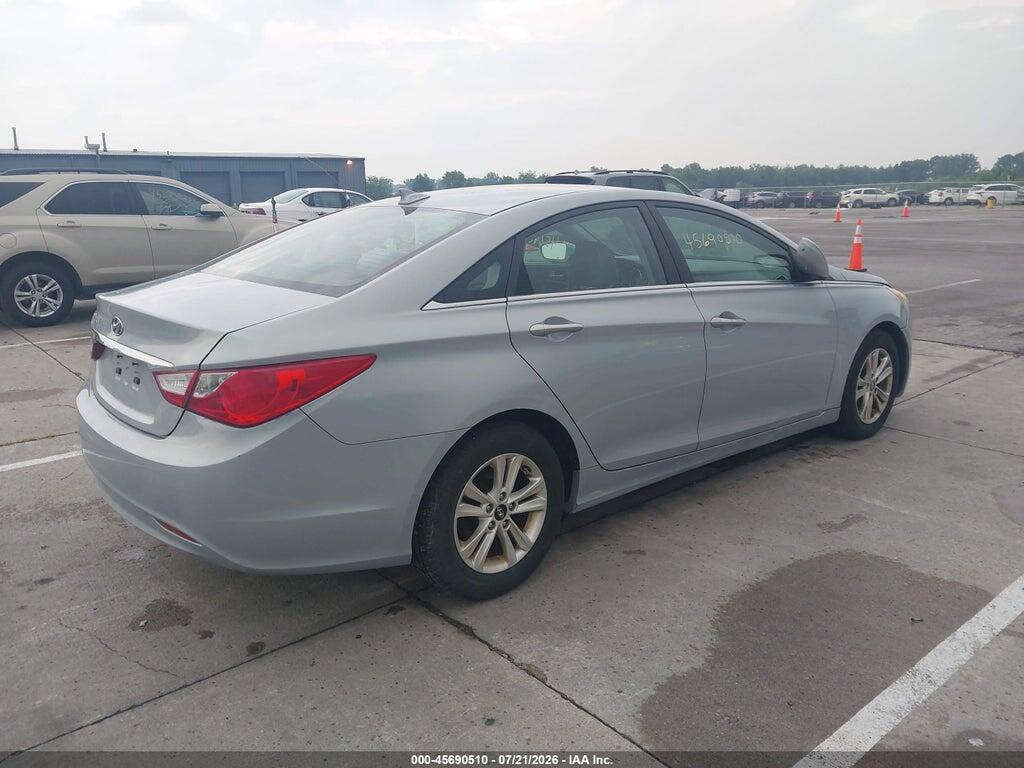 5NPEB4AC7DH758779 2013 HYUNDAI SONATA photo no. 4