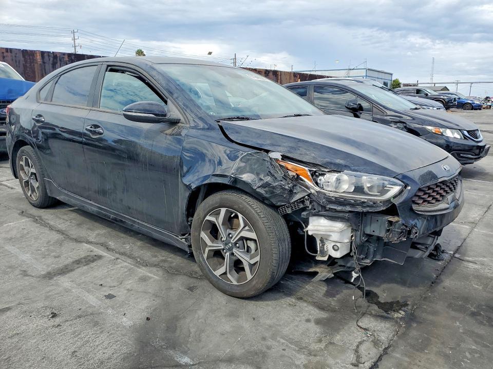 3KPF34AD7LE211704 2020 KIA FORTE photo no. 4