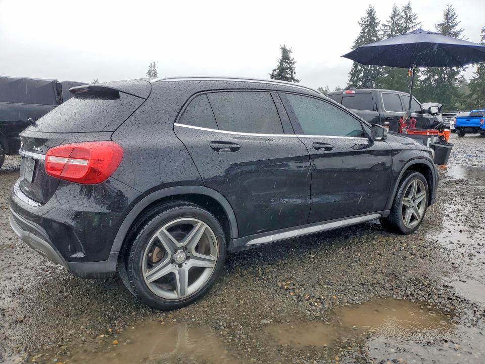 2015 MERCEDES-BENZ GLA 250 4MATIC — Фото 3 из 14