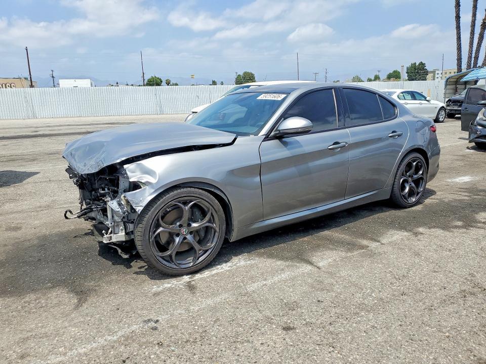 ZARFAECN2J7583021 2018 ALFA ROMEO GIULIA photo no. 1