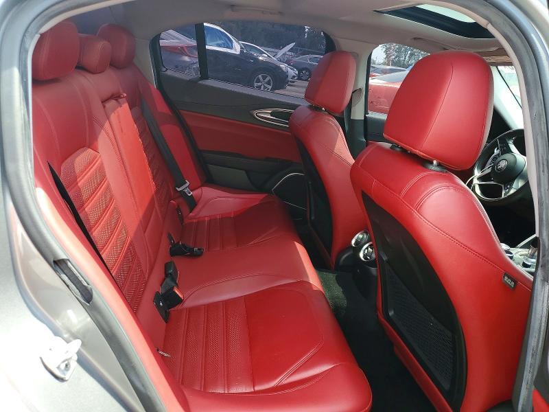 ZARFAECN2J7583021 2018 ALFA ROMEO GIULIA photo no. 10