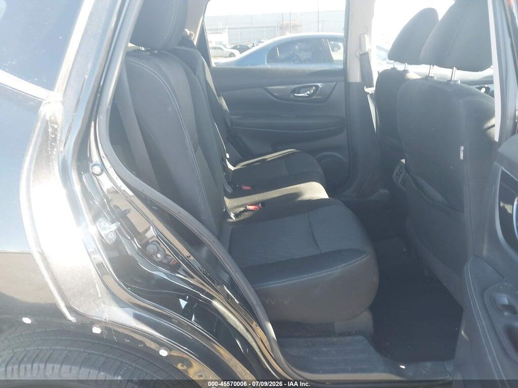 KNMAT2MT1JP568696 2018 NISSAN ROGUE photo no. 8