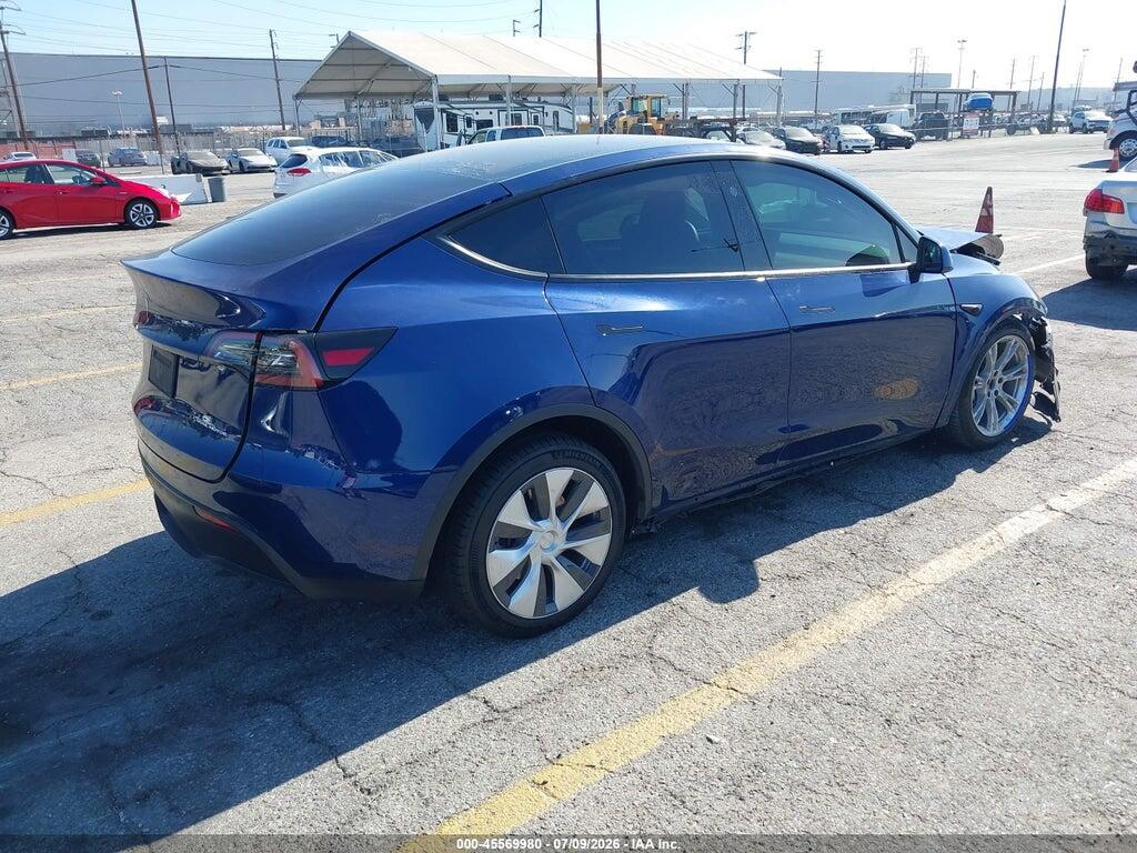 7SAYGDEE7RF007703 2024 TESLA MODEL Y photo no. 4