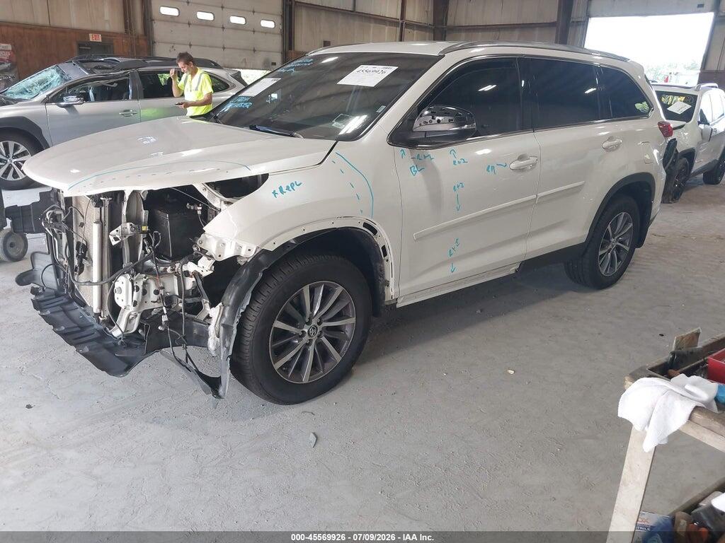 5TDJZRFH1KS937306 2019 TOYOTA HIGHLANDER photo no. 2