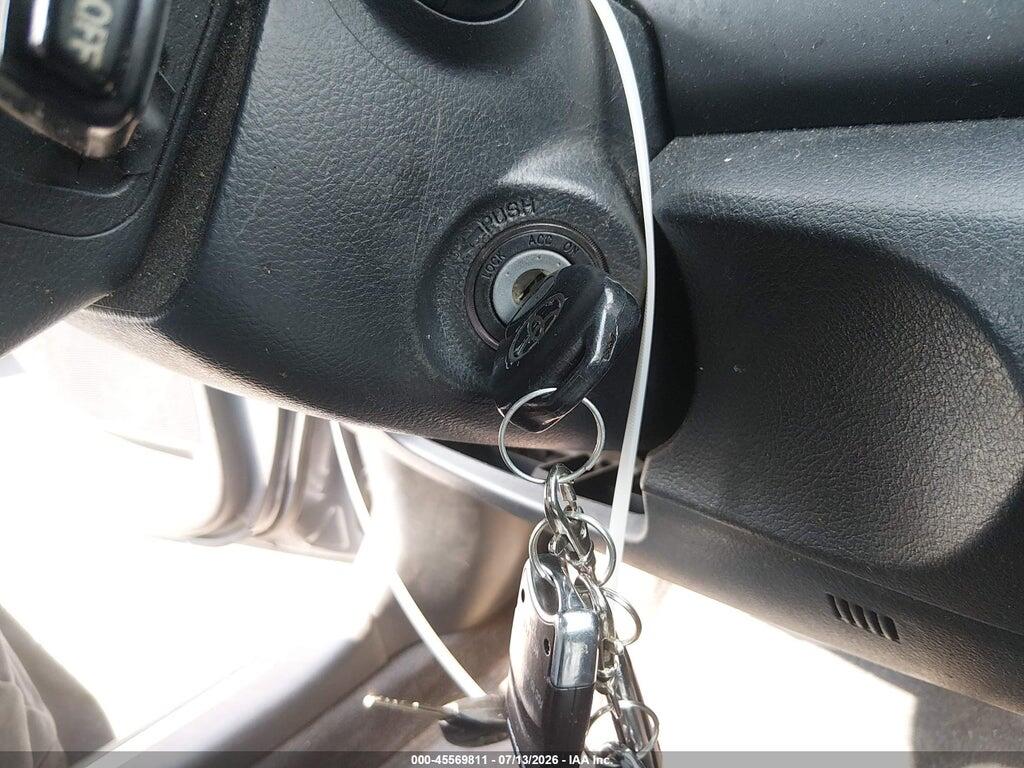 4T1BF3EK5BU222821 2011 TOYOTA CAMRY photo no. 11