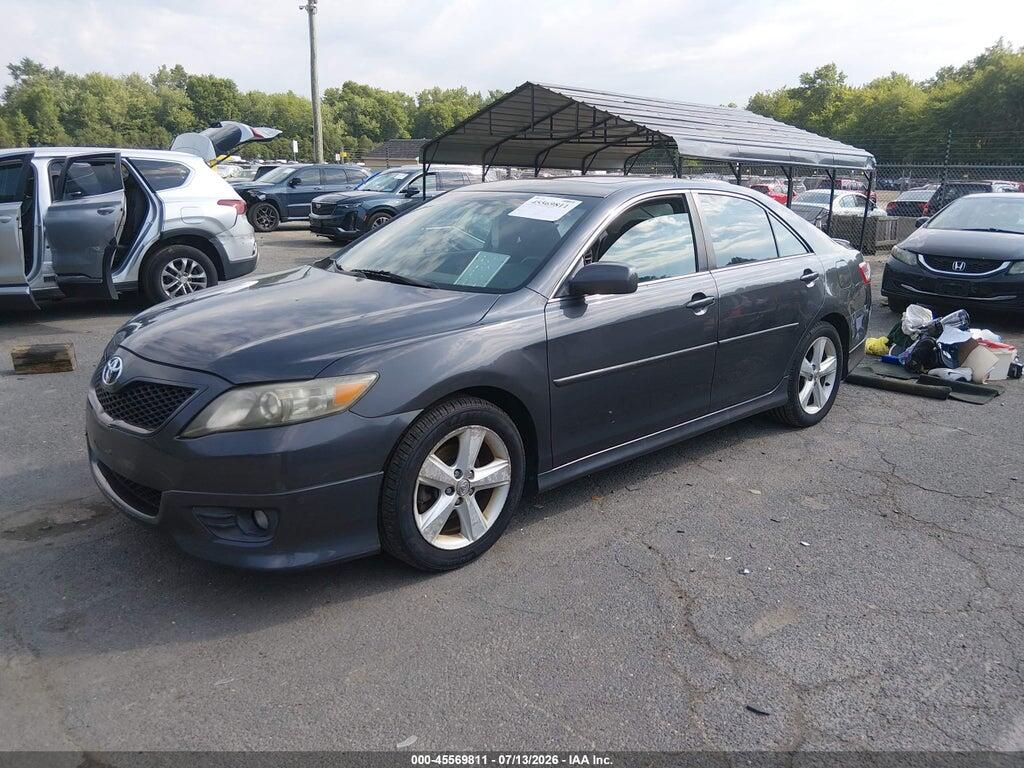 4T1BF3EK5BU222821 2011 TOYOTA CAMRY photo no. 2