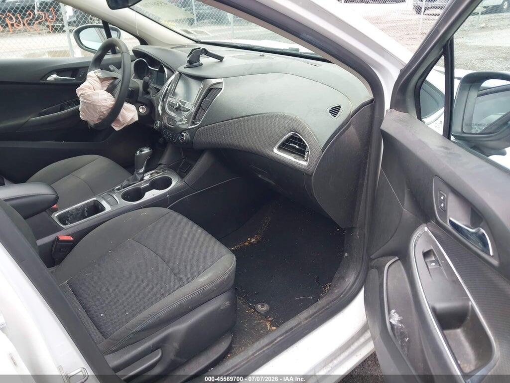 1G1BE5SM4H7146596 2017 CHEVROLET CRUZE photo no. 5