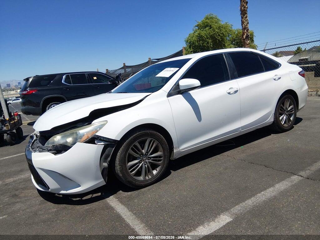 4T1BF1FK7FU904155 2015 TOYOTA CAMRY photo no. 2