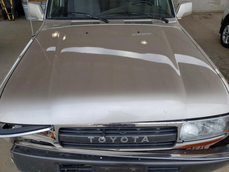 1992 TOYOTA LAND CRUISER FJ80 — Фото 12 из 13