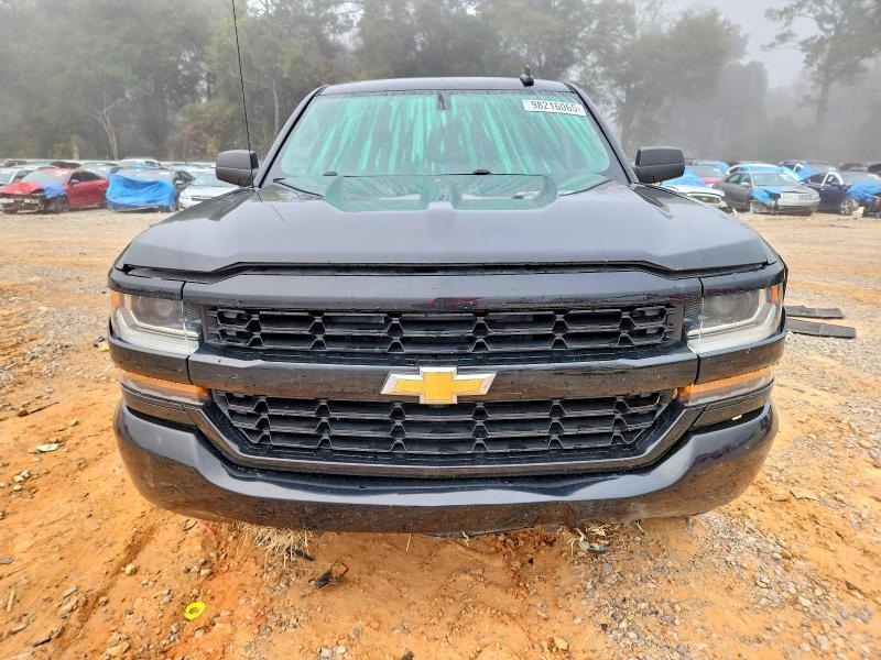 3GCUKPEC4JG145806 2018 CHEVROLET SILVERADO photo no. 5