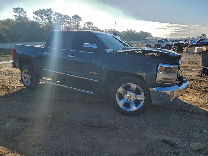 2018 CHEVROLET SILVERADO K1500 LTZ — Фото 4 из 12