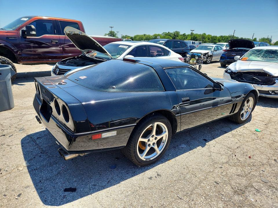 1990 CHEVROLET CORVETTE — Фото 3 из 12