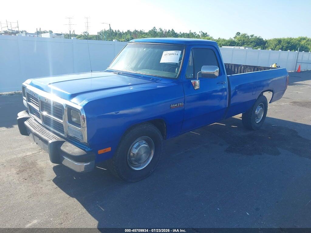 1B7KE26C8PS118688 1993 DODGE D-SERIES photo no. 2