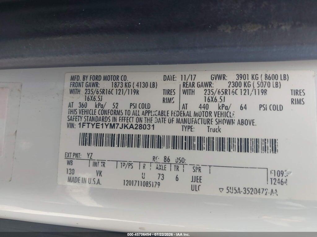 1FTYE1YM7JKA28031 2018 FORD TRANSIT-150 photo no. 9