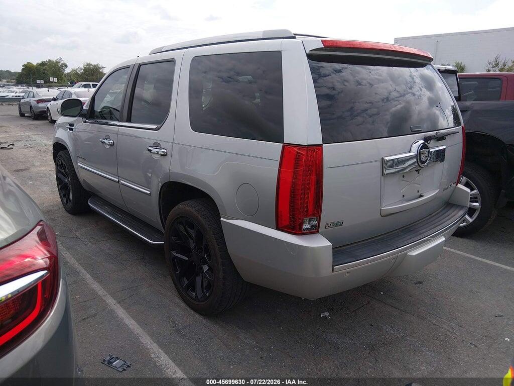 1GYS4BEF0BR148874 2011 CADILLAC ESCALADE photo no. 3