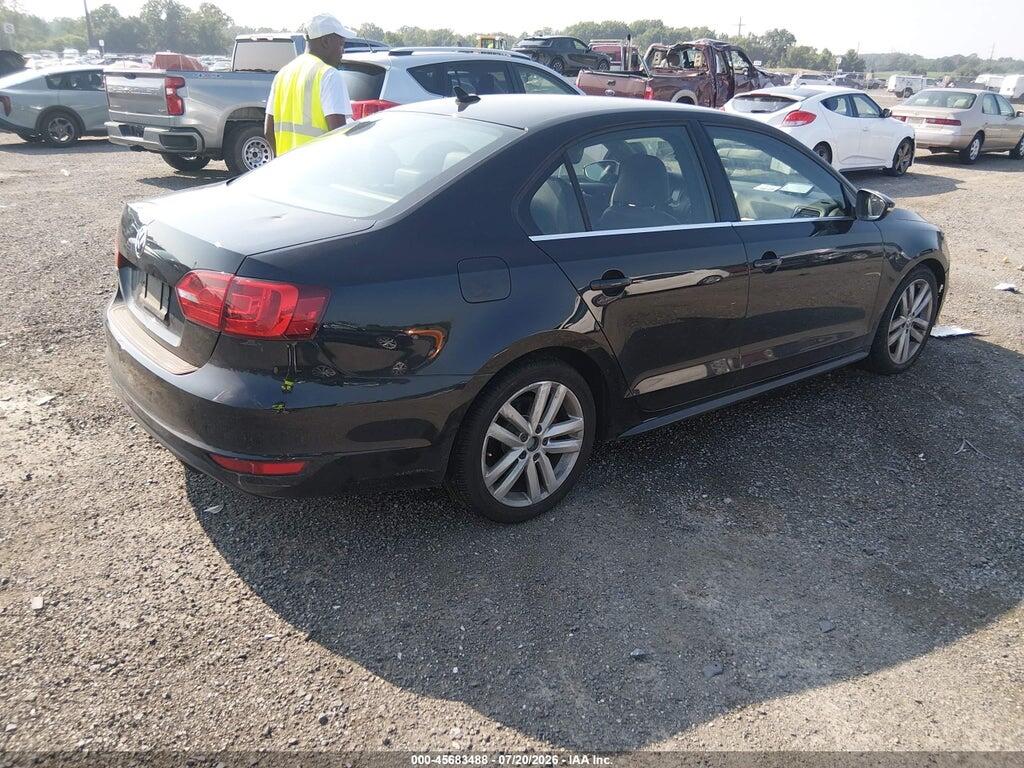 3VW4A7AJ2CM367785 2012 VOLKSWAGEN JETTA photo no. 4