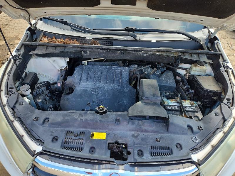 5TDJKRFH4FS181870 2015 TOYOTA HIGHLANDER photo no. 11