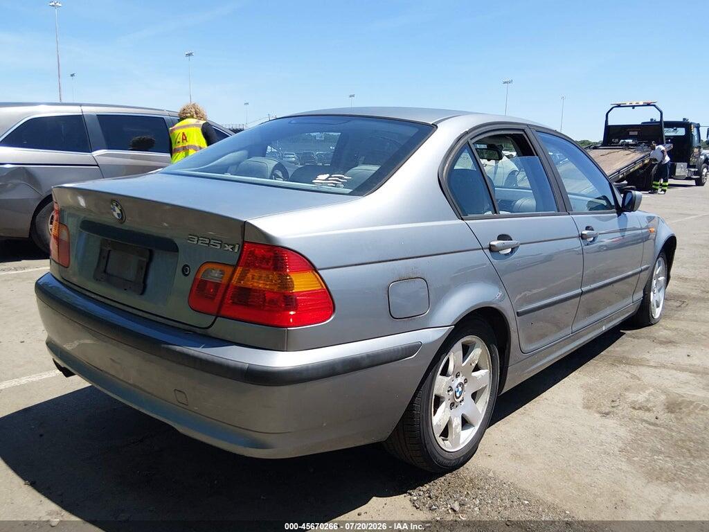 WBAEU33484PR13982 2004 BMW 325XI photo no. 4