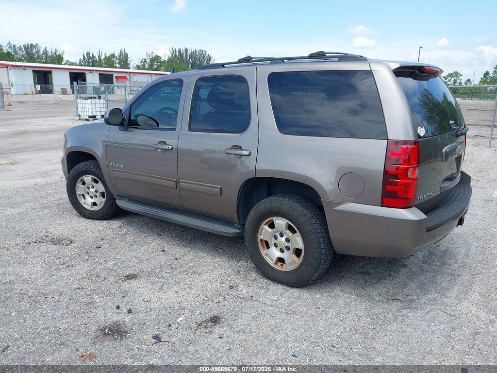 1GNSKBE00BR295940 2011 CHEVROLET TAHOE photo no. 3