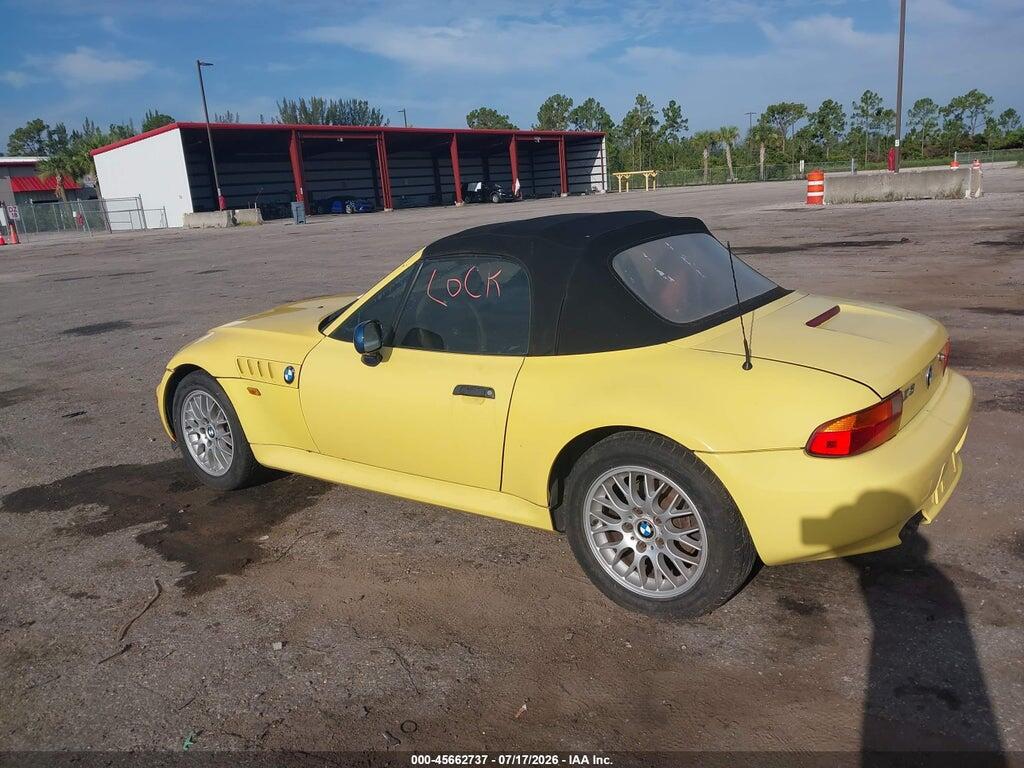 4USCJ3323WLC10329 1998 BMW Z3 photo no. 3