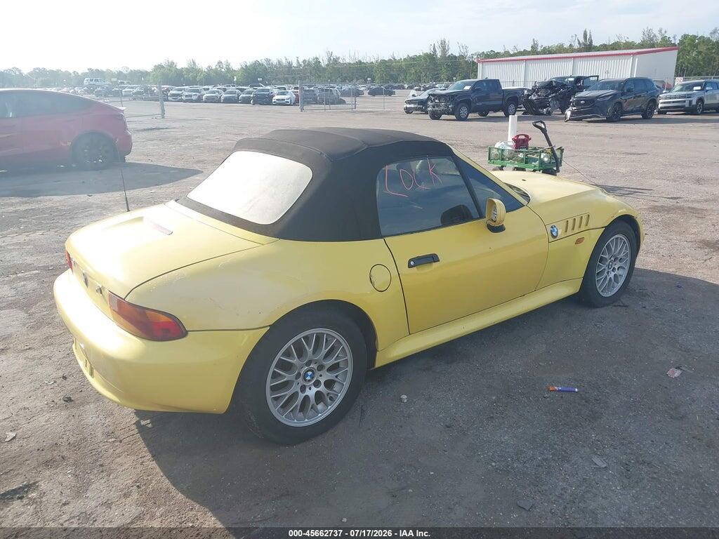 4USCJ3323WLC10329 1998 BMW Z3 photo no. 4