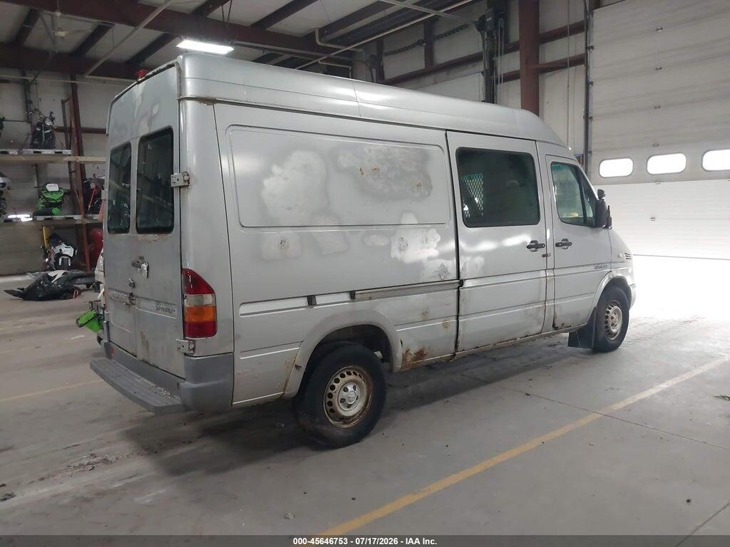 WD2PD644745676813 2004 DODGE SPRINTER VAN 2500 photo no. 4