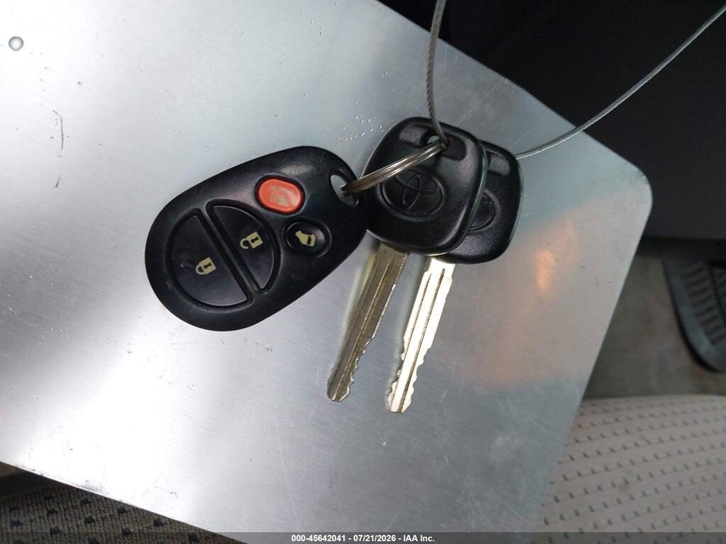 5TDZK23CX9S281074 2009 TOYOTA SIENNA photo no. 11