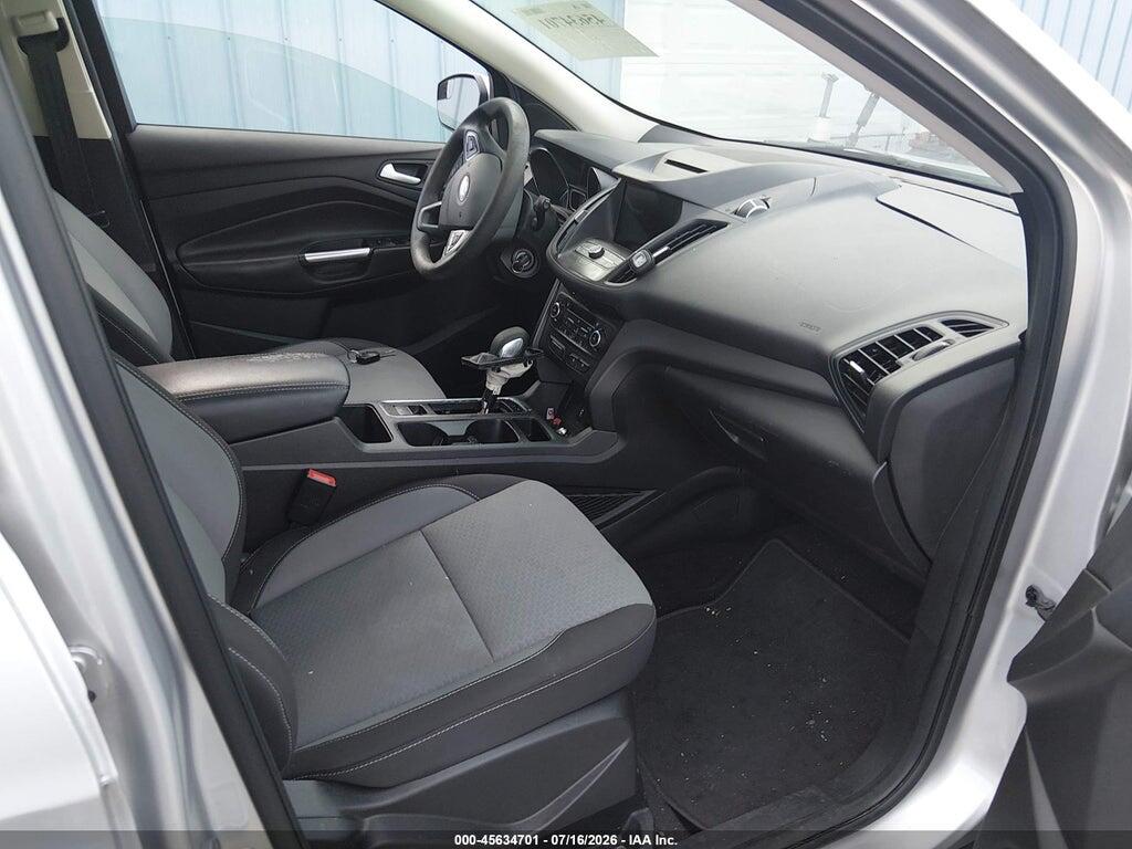 1FMCU0GD2JUC46791 2018 FORD ESCAPE photo no. 5