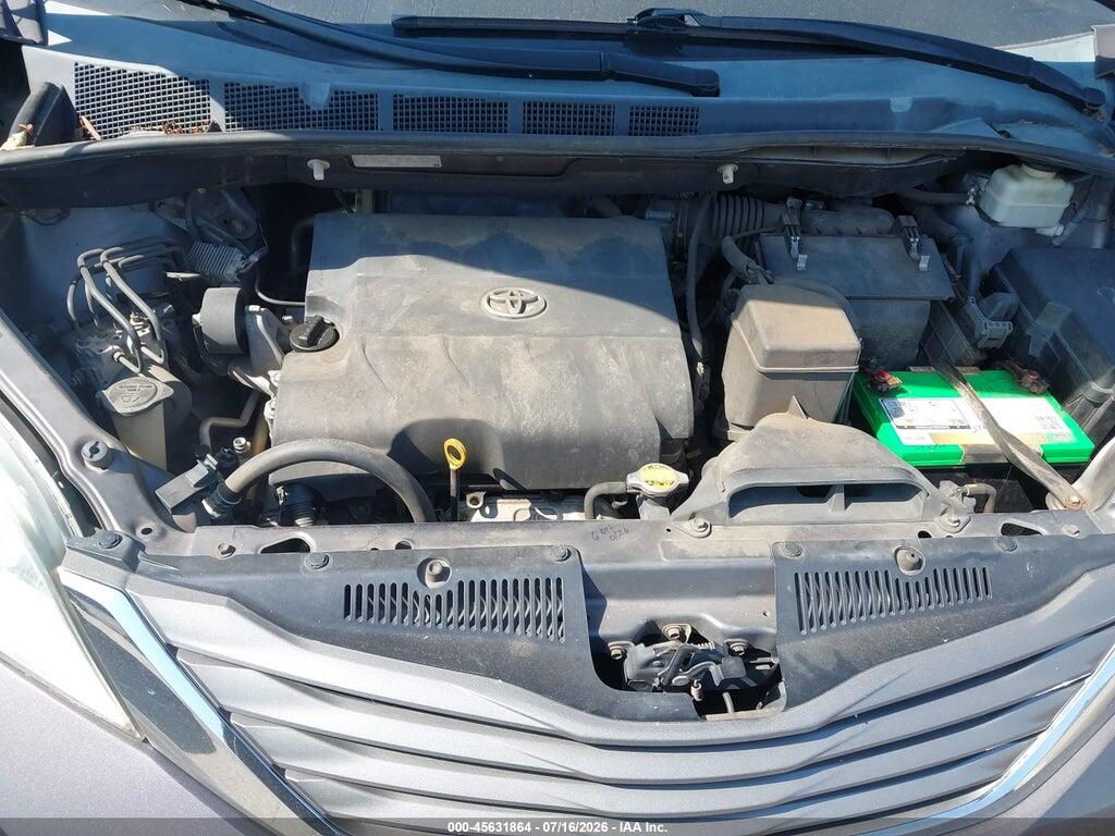 5TDYK3DC1BS166823 2011 TOYOTA SIENNA photo no. 10