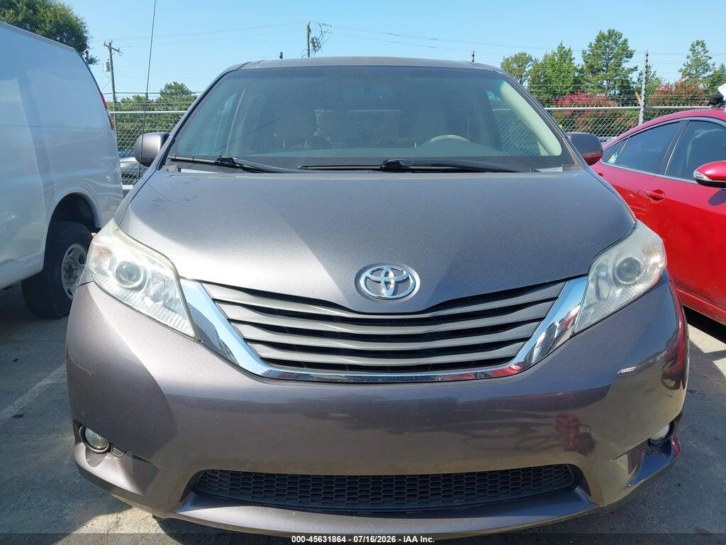 5TDYK3DC1BS166823 2011 TOYOTA SIENNA photo no. 12